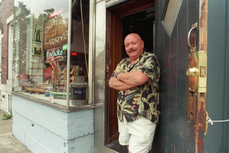 capt. larry outside his bar, circa 2000 captainlarryhimselfstyle